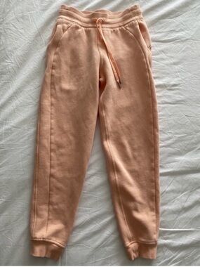 Lululemon Scuba High-Rise Jogger Size 4 Peach Satin